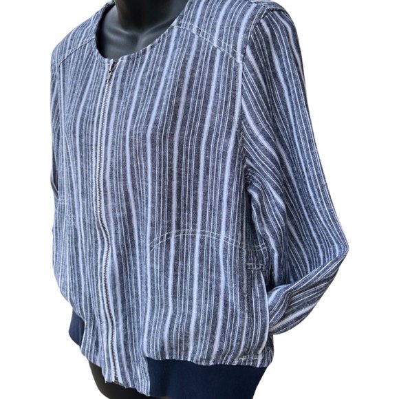 🌸4/30🌸 Like New Joe Fresh Lightweight Cropped Bomber Jacket - Picture 3 of 13